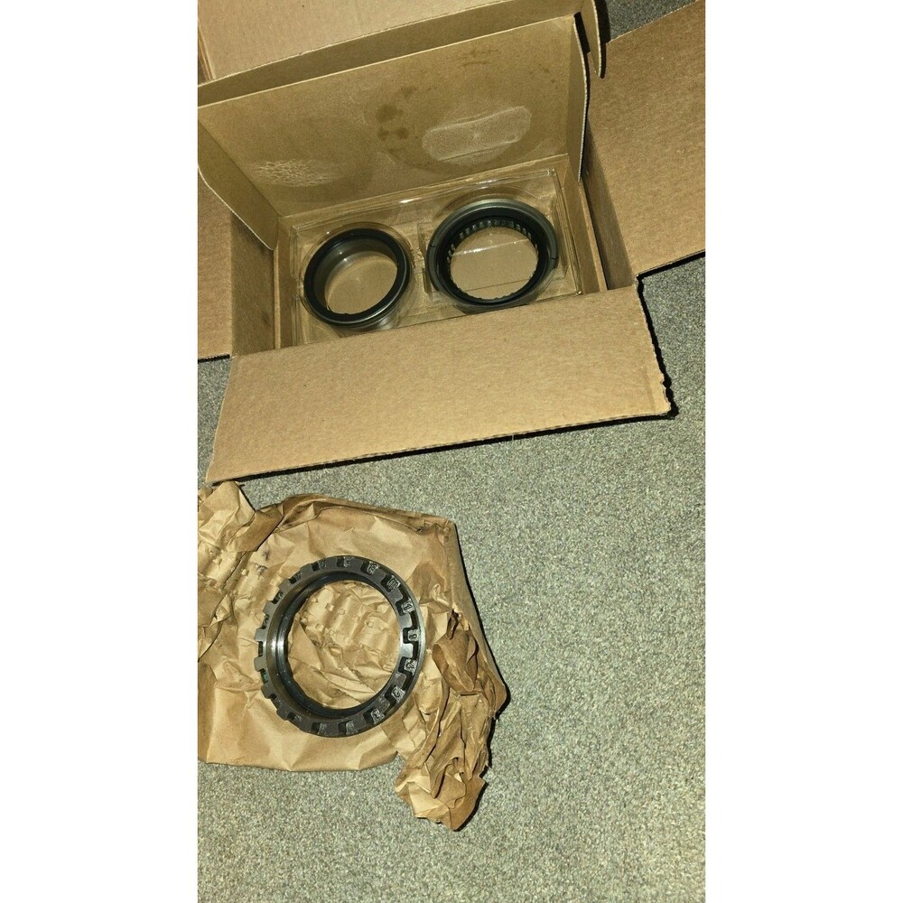 *NEW IN BOX*OEM Meritor Differential Adjusting Ring Repair Kit | # TDA KIT-2920